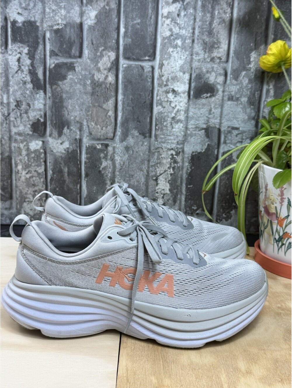 HOKA Unisex Gray/White Solid Low Top Lace-Up Athletic Sneaker - Picture 3 of 7